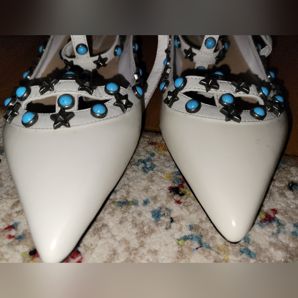 Valentino White Patent Leather Star Rolling Rockstud Cage Flats Size 38 - Picture 2 of 10